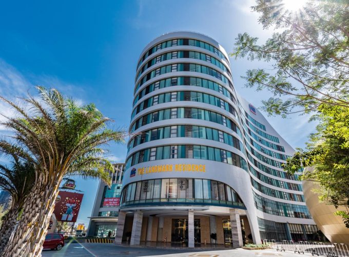 DIC STAR LANDMARK 4*