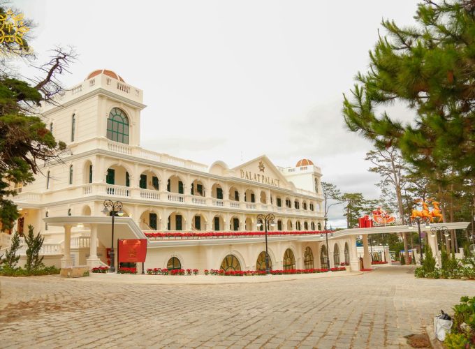 PALACE HERITAGE  5*