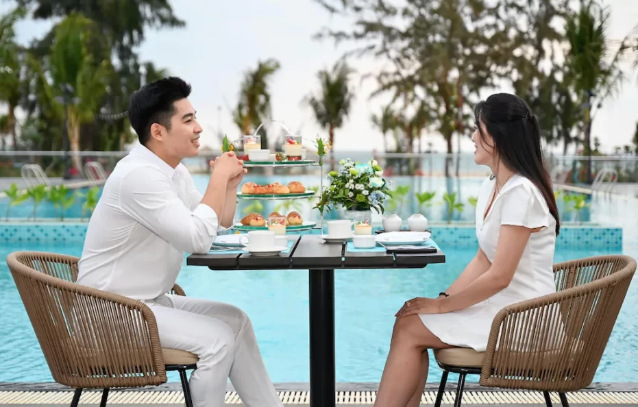 Khách Sạn Emerald Hồ Tràm