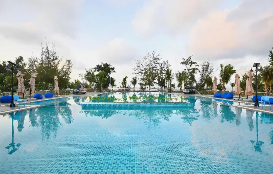 Khách Sạn Emerald Hồ Tràm