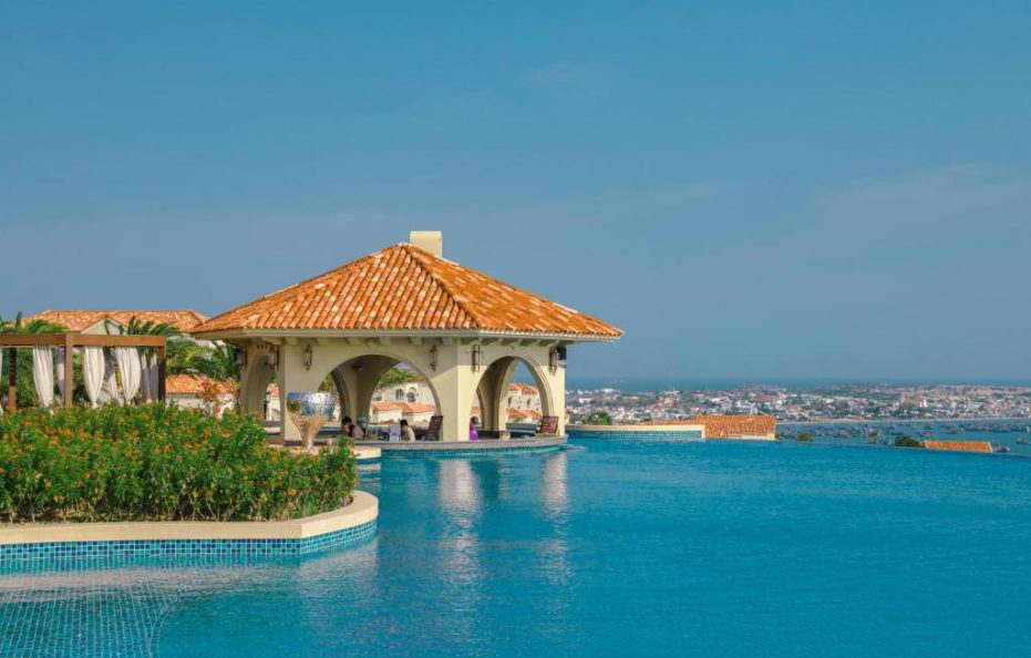 Khách Sạn Centara Mũi Né