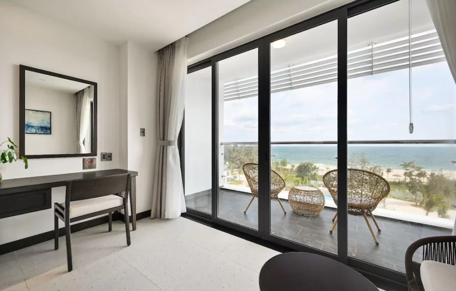 Khách Sạn Emerald Hồ Tràm