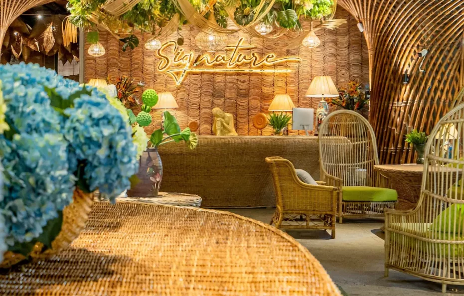 Khách Sạn The Signature Nha Trang