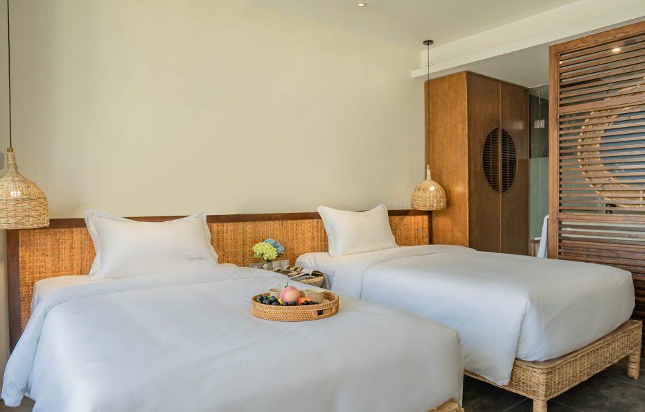 Signature Essential King/Twin