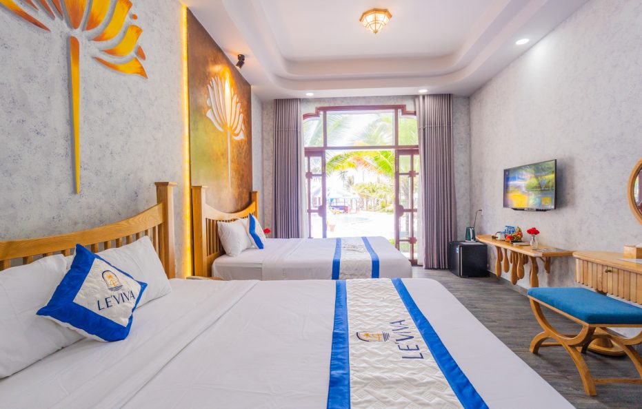 Premium Pool View Quad