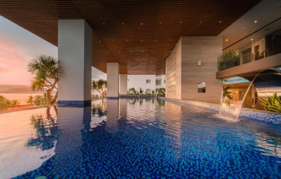 Khách sạn Queen Ann Nha Trang