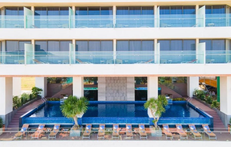 Khách sạn Queen Ann Nha Trang