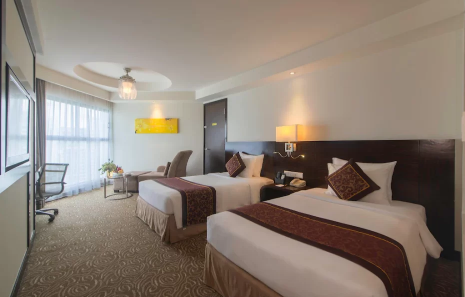 Deluxe Ocean View King/Twin