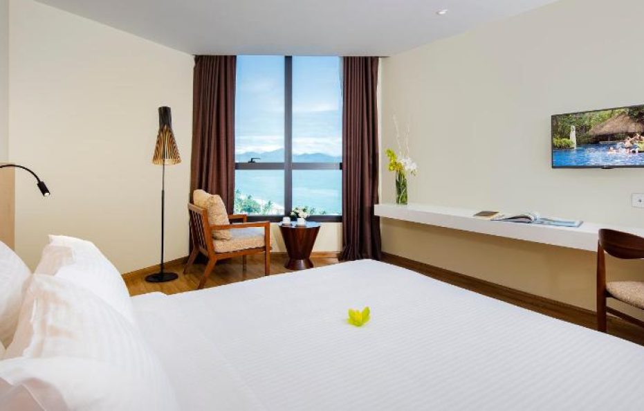 Deluxe Seaview Double/Twin