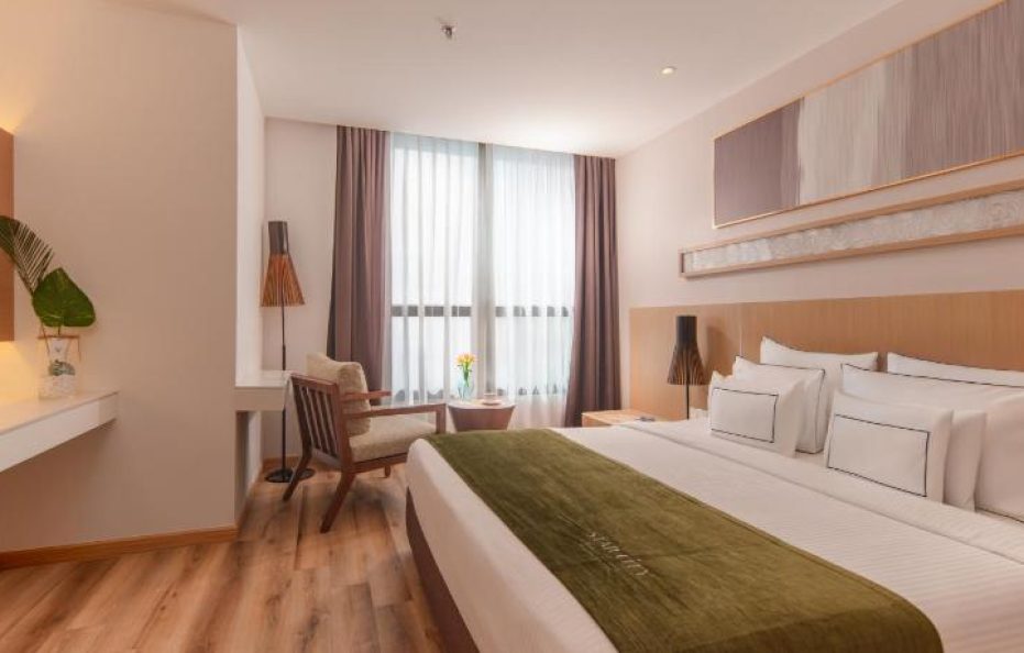 Deluxe Seaview Double/Twin