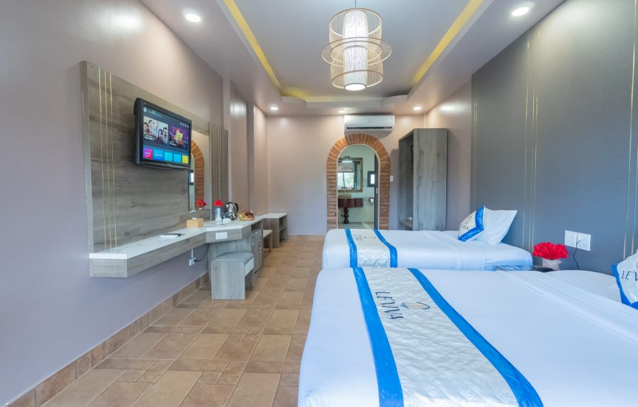 Deluxe Garden View Twin