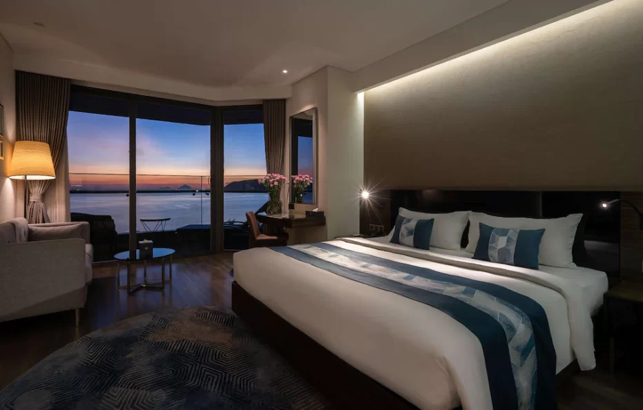 Executive Oceanview Balcony