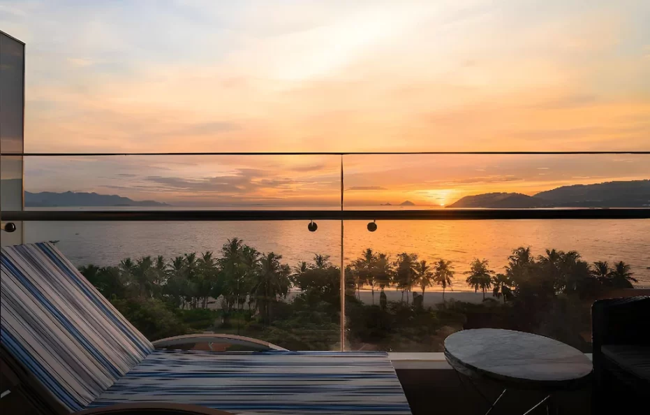 Premier Oceanview Balcony Double/Twin