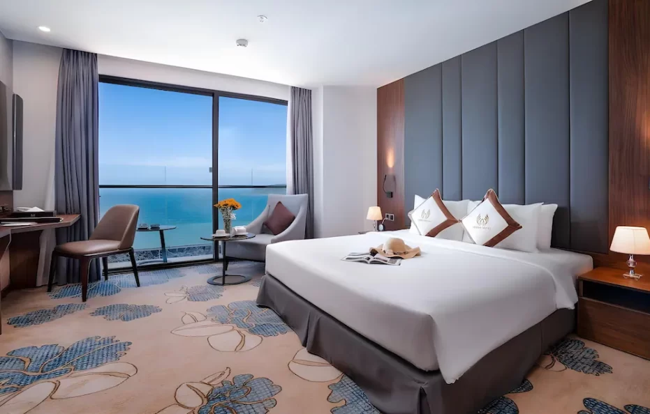 Khách Sạn Vesna Nha Trang