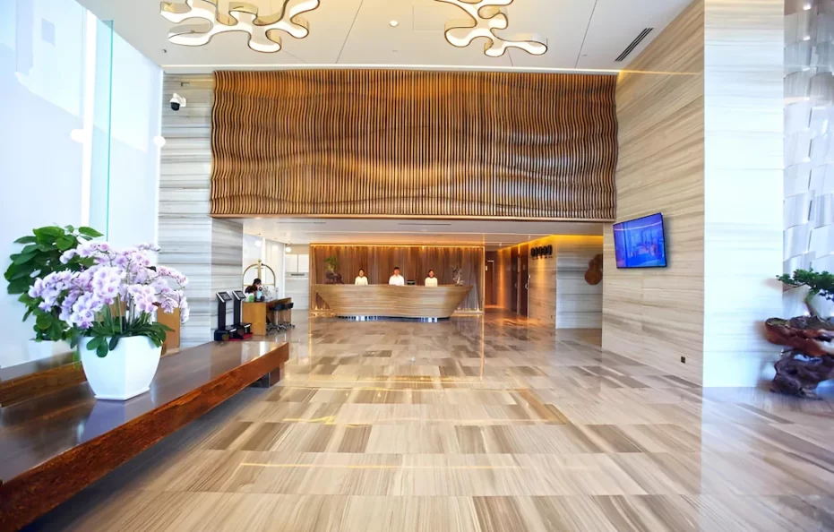 Khách sạn Queen Ann Nha Trang