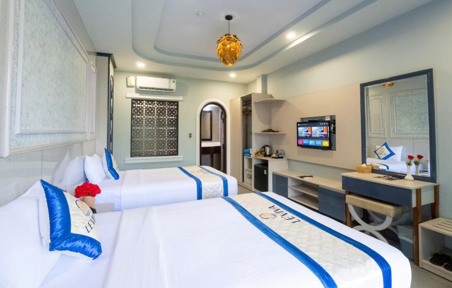 Deluxe Garden View Twin